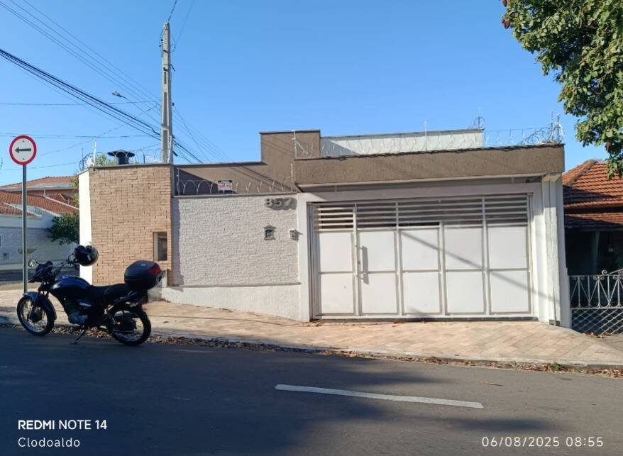 #8101 - Casa para Venda em Marília - SP