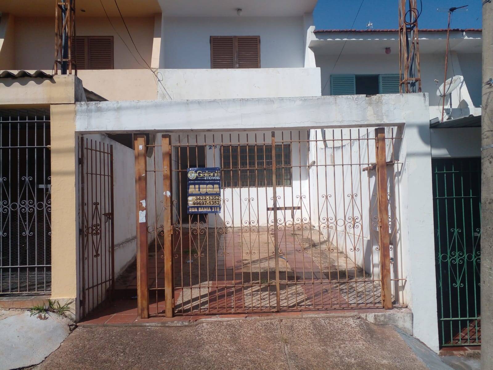 #8114 - Casa para Locação em Marília - SP