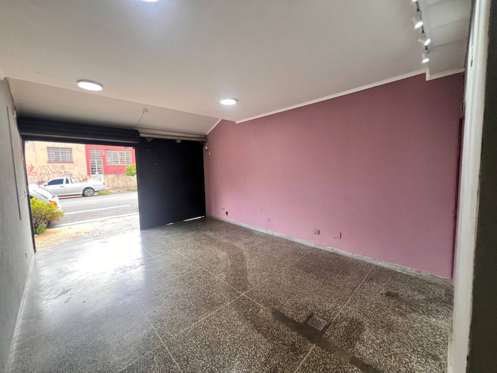 #8579 - Sala Comercial para Locação em Marília - SP