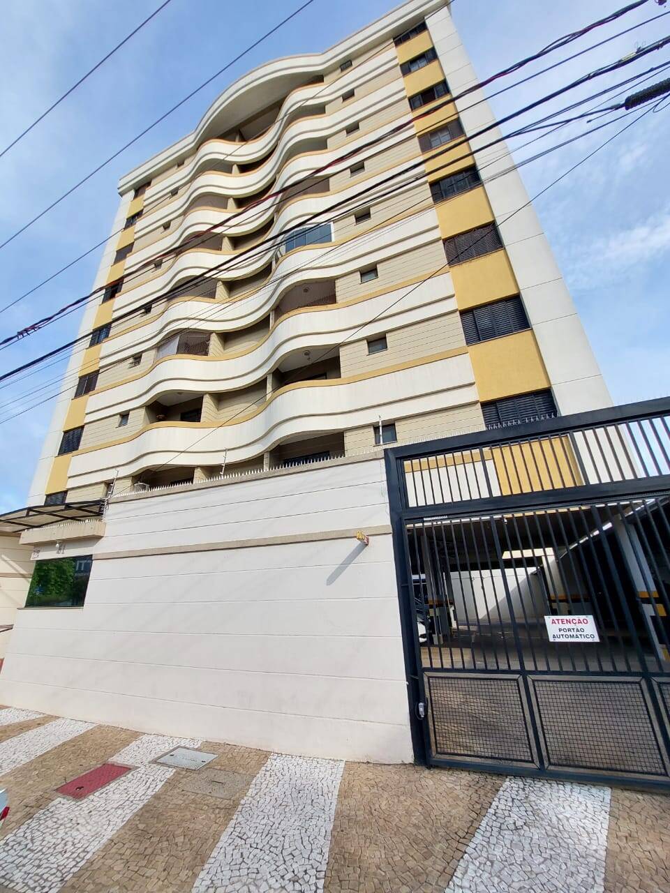 #7025 - Apartamento para Locação em Marília - SP