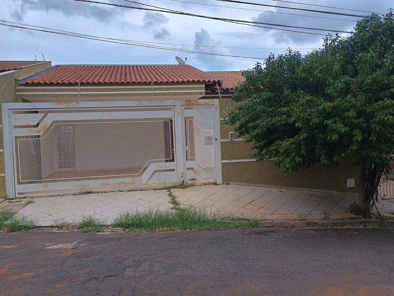 #7071 - Casa para Venda em Marília - SP