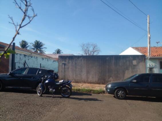 #7366 - Terreno para Venda em Marília - SP