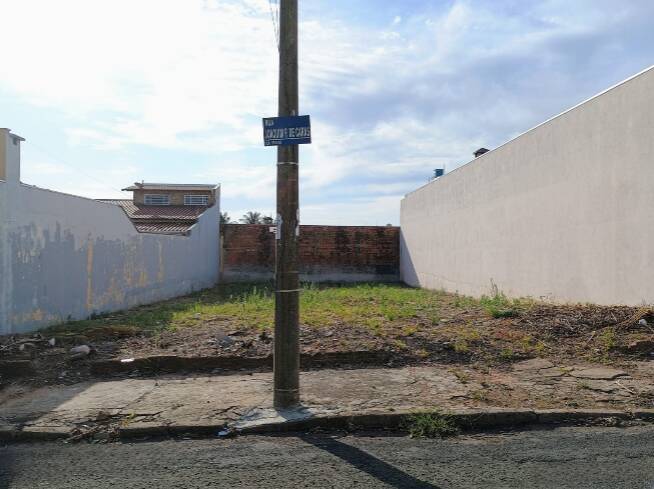 #7447 - Terreno para Venda em Marília - SP