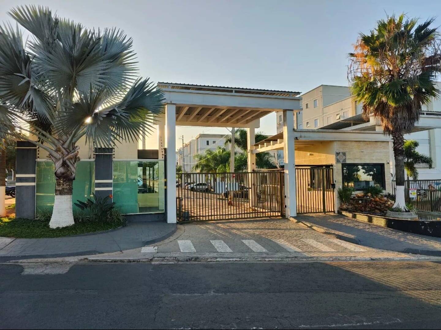 #7475 - Apartamento para Venda em Marília - SP
