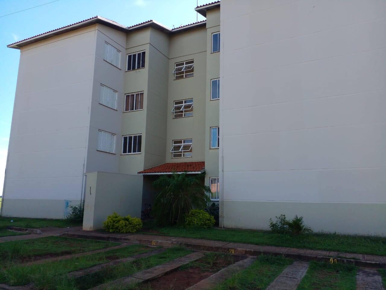 #7706 - Apartamento para Venda em Marília - SP