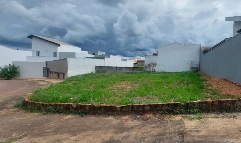 #7748 - Terreno para Venda em Marília - SP