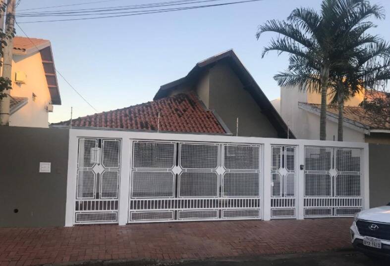 #7786 - Casa para Venda em Marília - SP