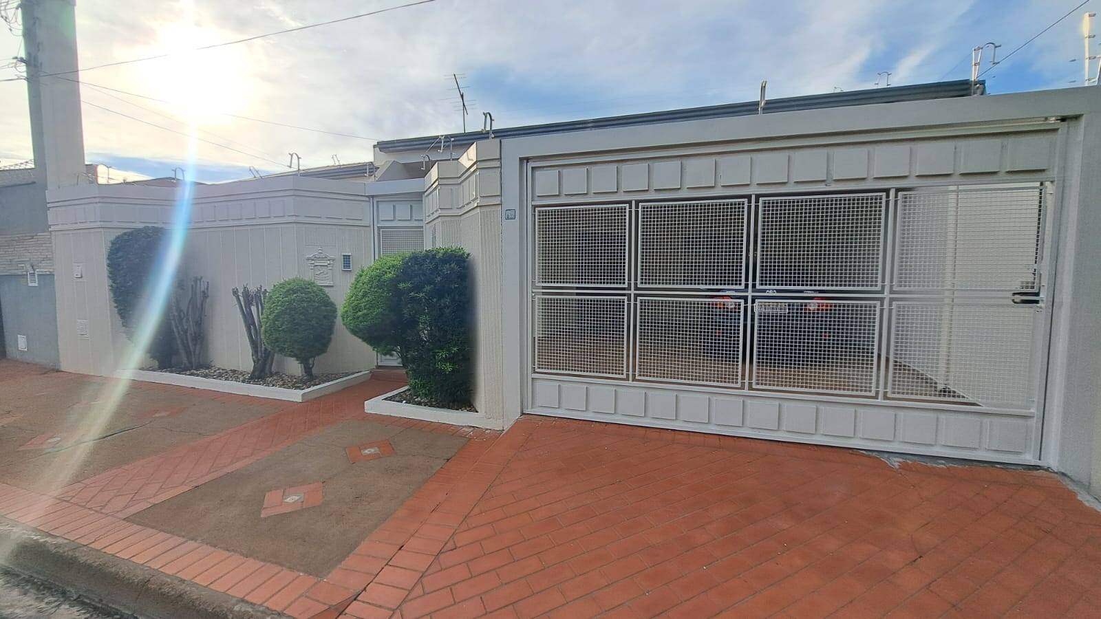 #7818 - Casa para Locação em Marília - SP