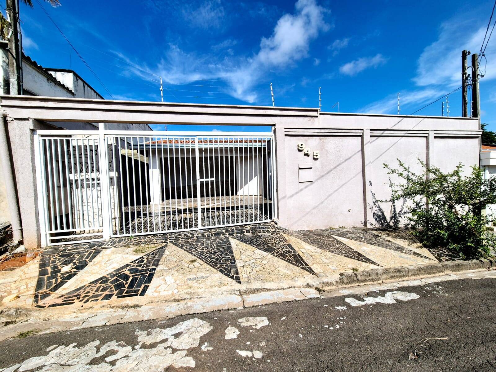 #7953 - Casa para Locação em Marília - SP