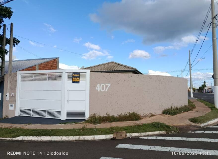 #8008 - Casa para Locação em Marília - SP