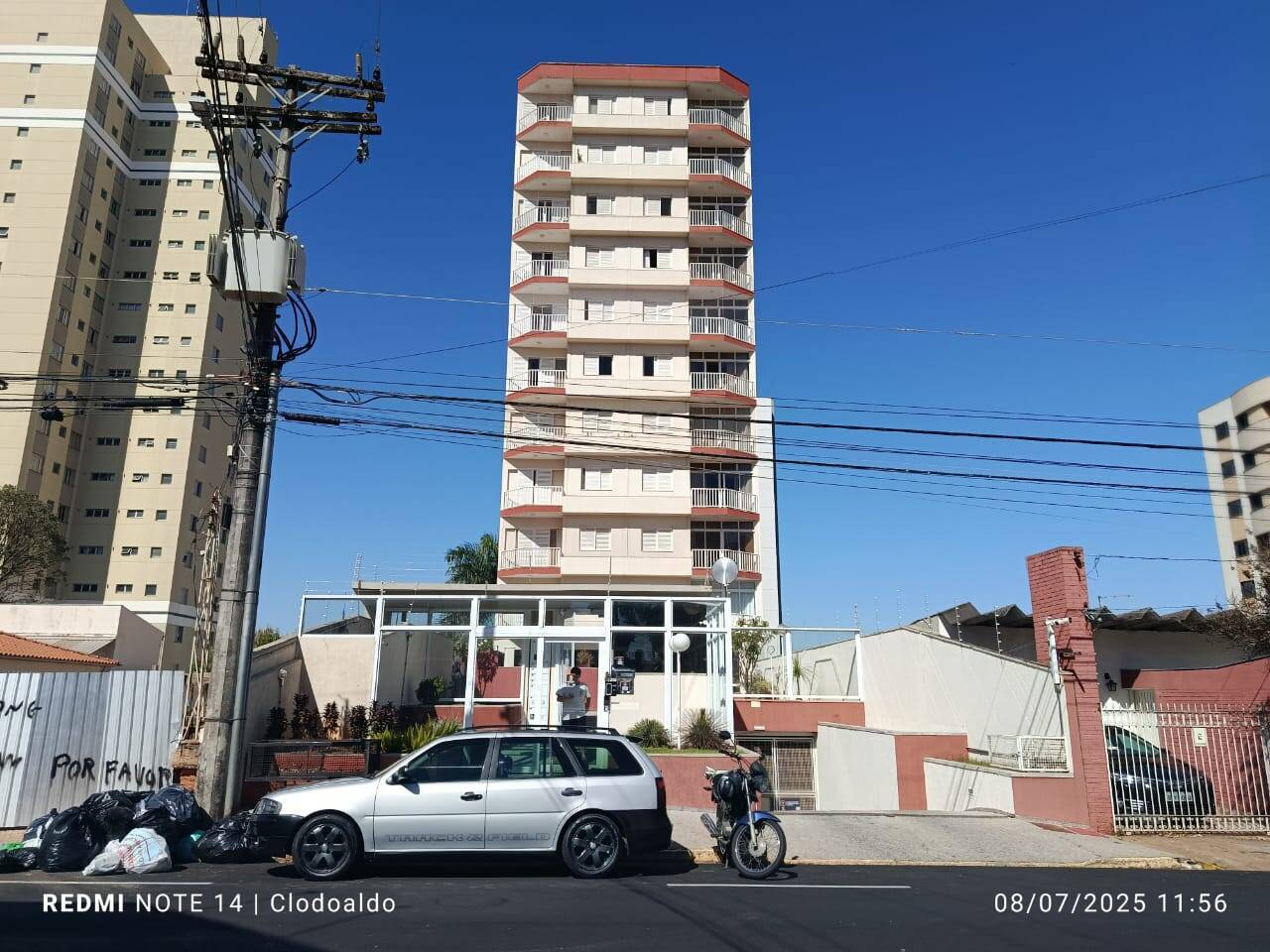#8048 - Apartamento para Venda em Marília - SP