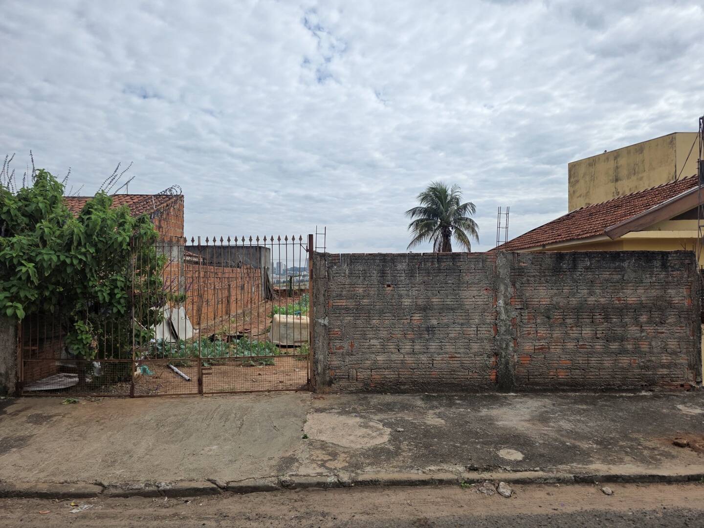 #8084 - Terreno para Venda em Marília - SP