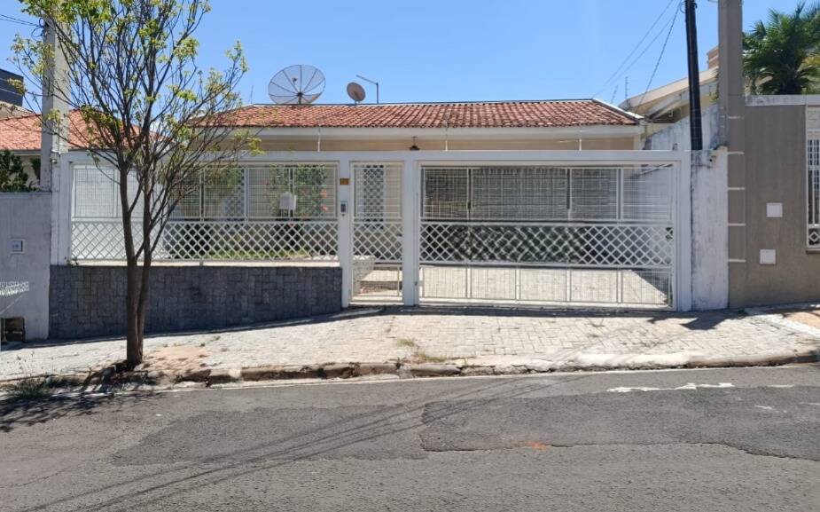 #8228 - Casa para Venda em Marília - SP