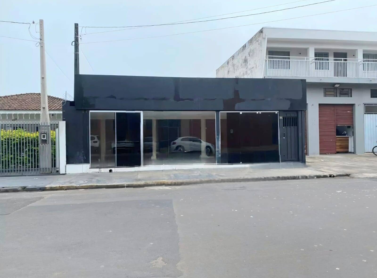 #8591 - Sala Comercial para Locação em Marília - SP