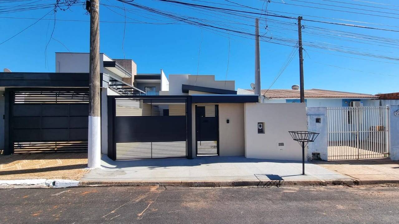 #8650 - Casa para Venda em Marília - SP