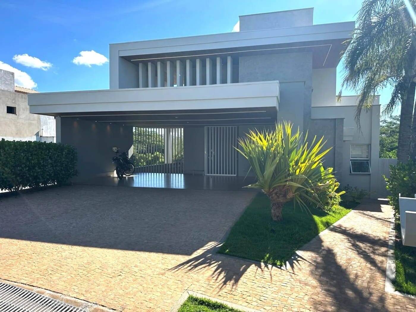 #8688 - Casa em Condomínio para Venda em Marília - SP