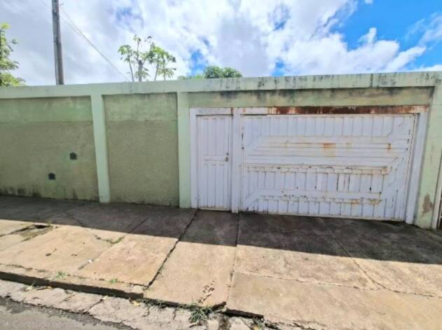 #8797 - Casa para Venda em Marília - SP