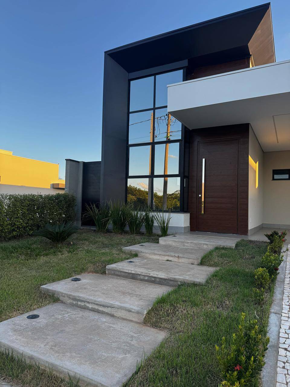 #8821 - Casa para Venda em Marília - SP