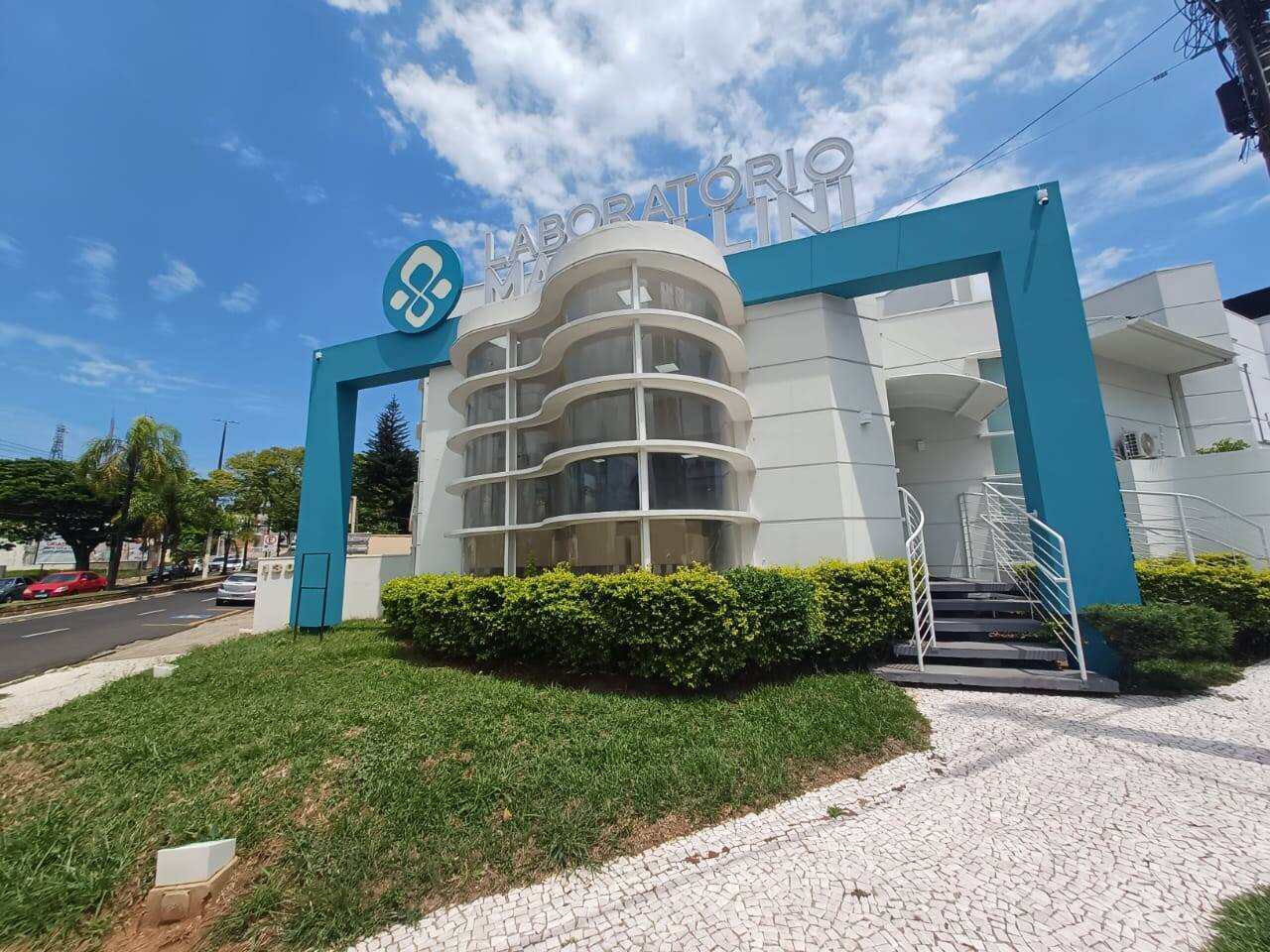 #6822 - Sala Comercial para Locação em Marília - SP