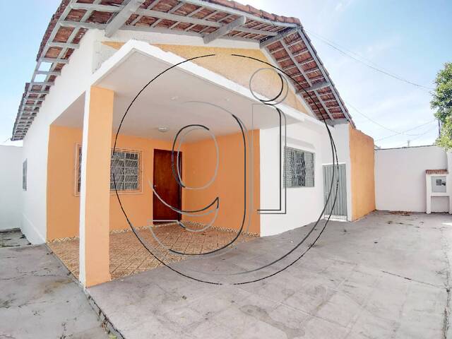 #6981 - Casa para Locação em Marília - SP - 2