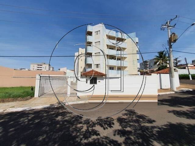 #7004 - Apartamento para Locação em Marília - SP - 1