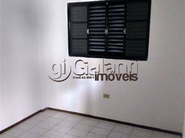 Apartamento para Venda em Marília - 4
