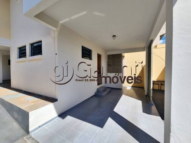 #7406 - Casa em Condomínio para Locação em Marília - SP
