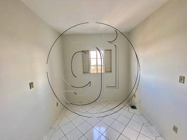 #7979 - Apartamento para Venda em Marília - SP - 2