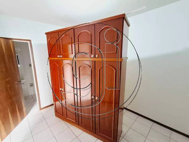 #7982 - Apartamento para Venda em Marília - SP