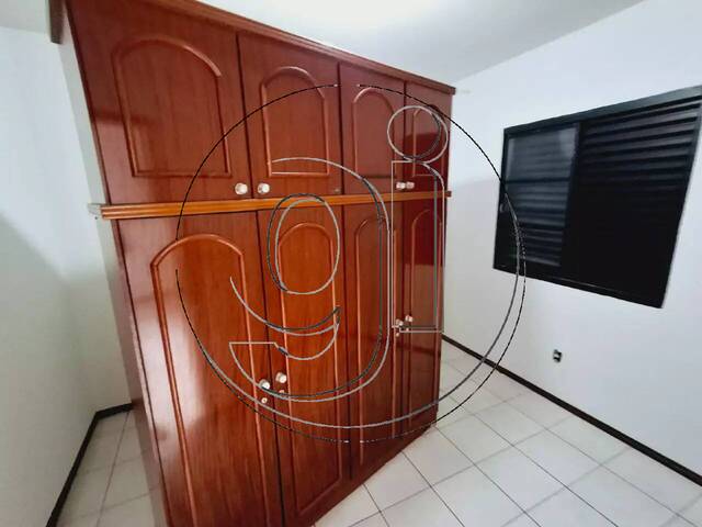 #7982 - Apartamento para Venda em Marília - SP