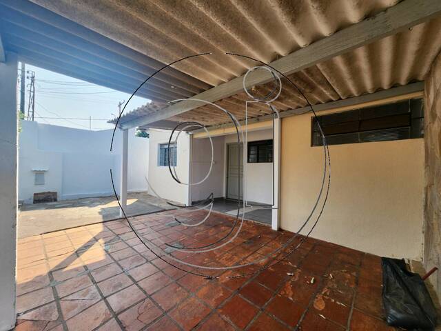 #8025 - Casa para Locação em Marília - SP - 2
