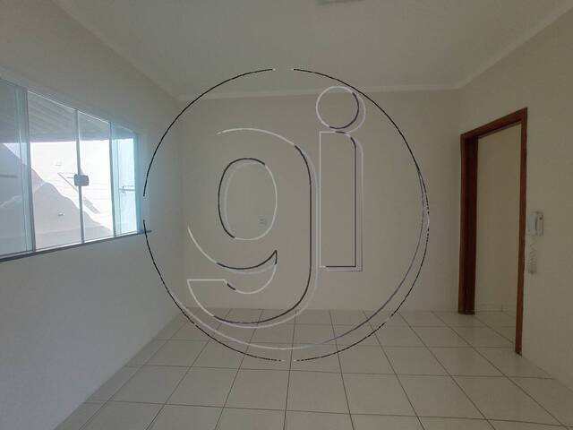 #8028 - Casa para Locação em Marília - SP - 2