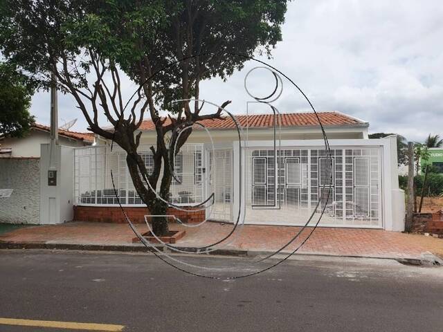 #8033 - Casa para Locação em Marília - SP - 1