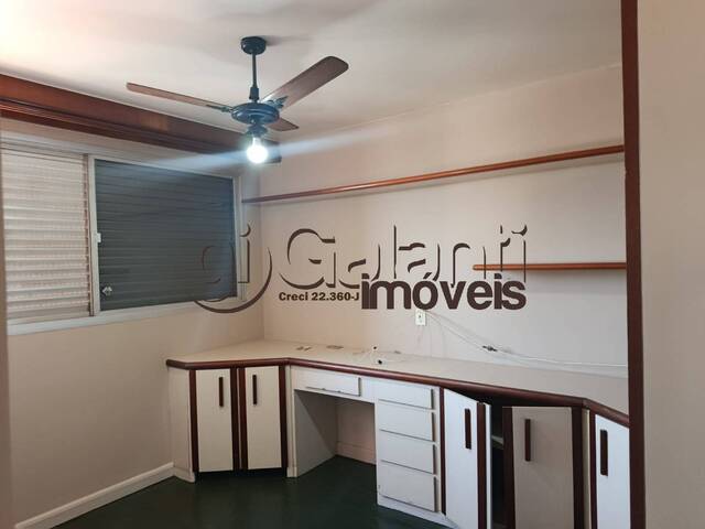 #8120 - Apartamento para Venda em Marília - SP - 2