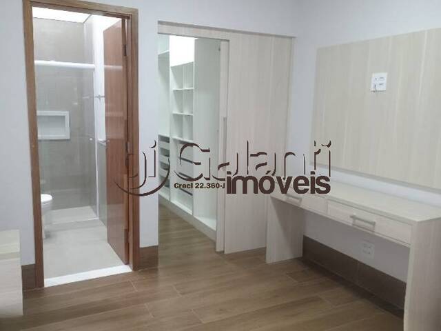 #8281 - Casa para Venda em Marília - SP - 3