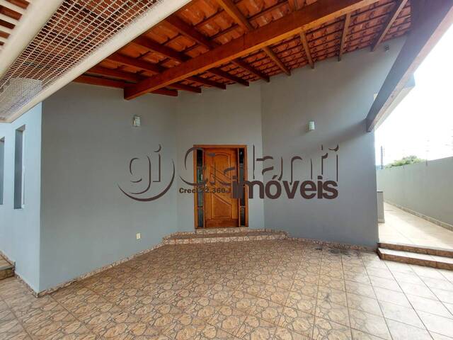 #8283 - Casa para Locação em Marília - SP - 2