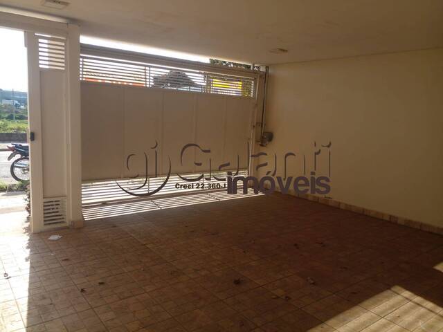 #8385 - Casa para Locação em Marília - SP - 2