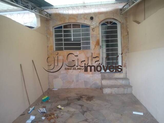 #8499 - Casa para Locação em Marília - SP - 2