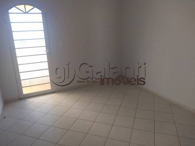 #8499 - Casa para Locação em Marília - SP - 3