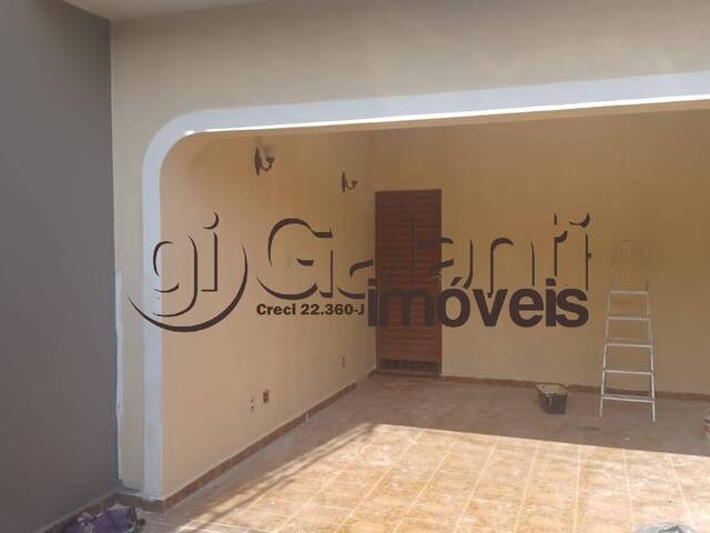 #8519 - Casa para Locação em Marília - SP - 2