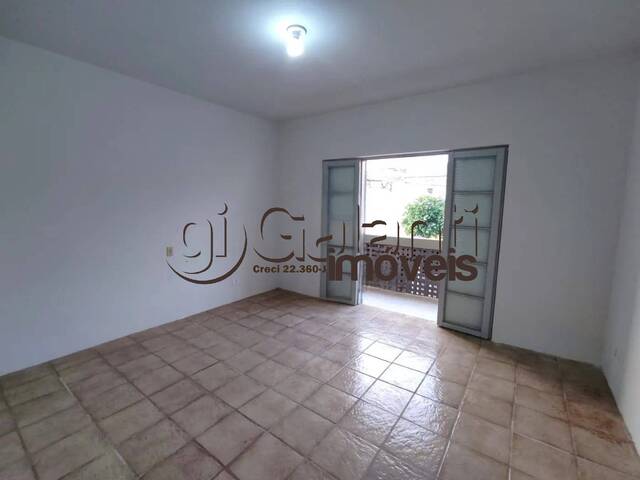 #8624 - Casa para Venda em Marília - SP - 3