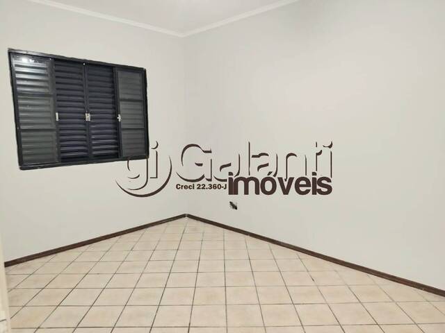#8694 - Apartamento para Venda em Marília - SP - 2