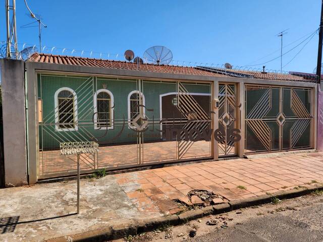 #8755 - Casa para Venda em Marília - SP - 1