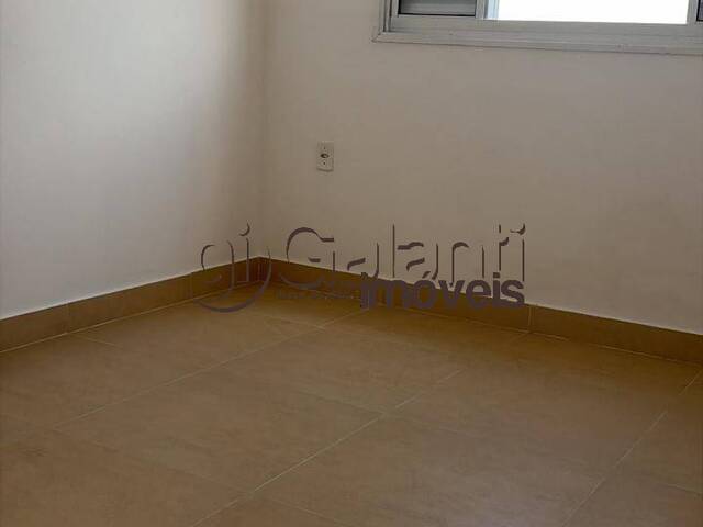 #8820 - Apartamento para Venda em Marília - SP - 2