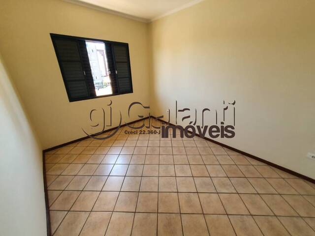 Apartamento para Locação em Marília - 3