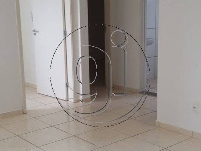 #4075 - Apartamento para Venda em Marília - SP