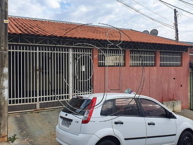 #4947 - Casa com Edícula para Venda em Marília - SP - 1