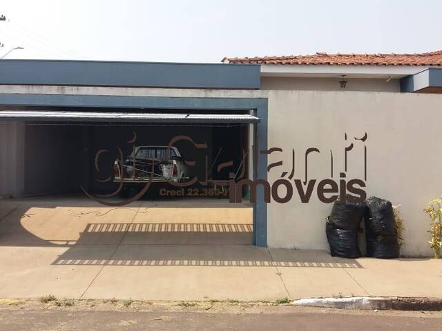 Casa para Venda em Marília - 2