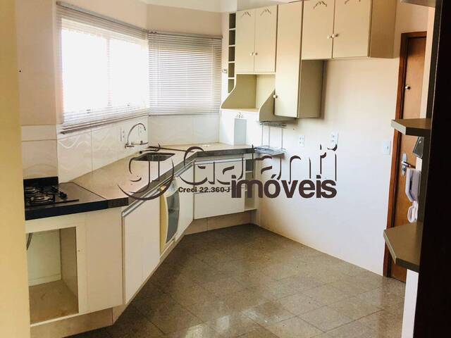 Apartamento para Venda em Marília - 3