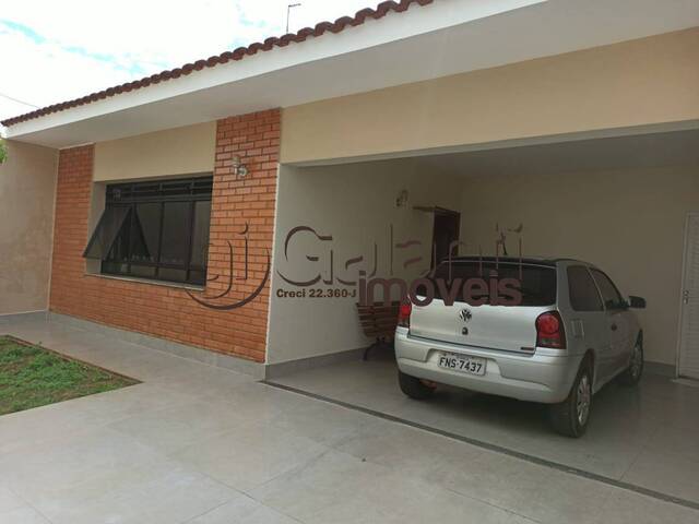Casa para Venda em Marília - 2